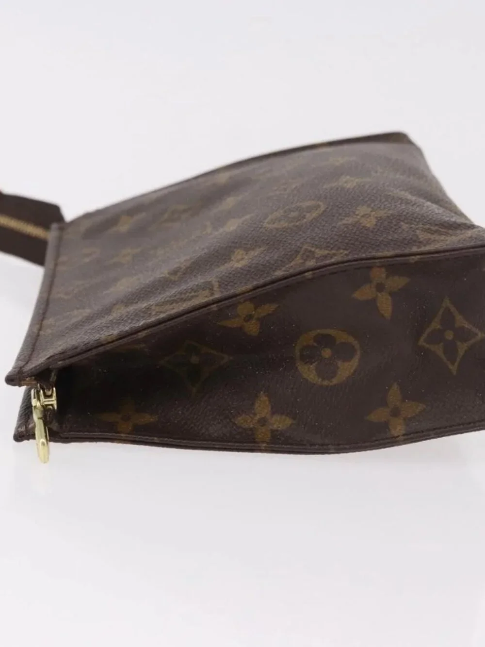 LOUIS VUITTON Monogram Poche Toilette 19 Pouch M47544 LV Auth 189335